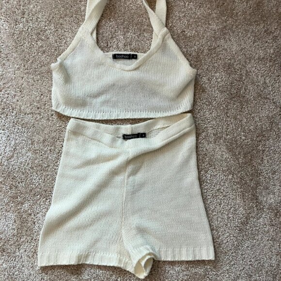 Matching short and top - Picture 1 of 3